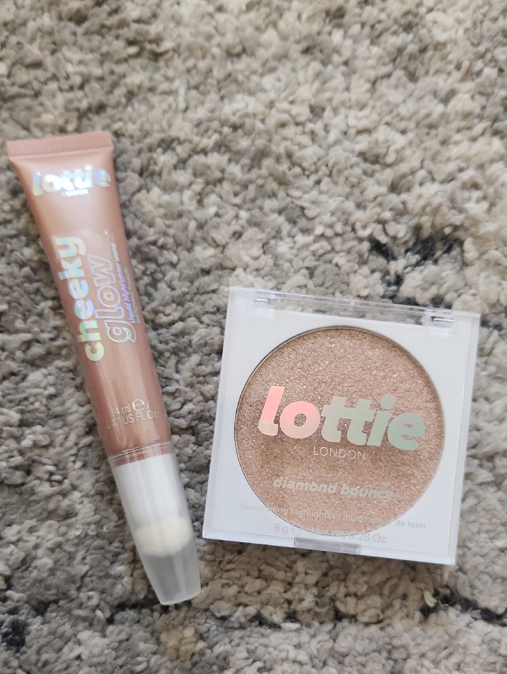 Lottie Cheeky Glow‎ & Diamond Bounce Highlighter Set
